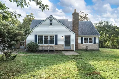 3380 Shepler Church Ave SW, Canton, OH 44706
