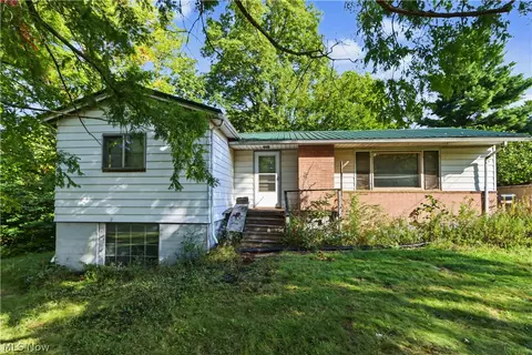 4075 Hamilton Rd, Medina, OH 44256