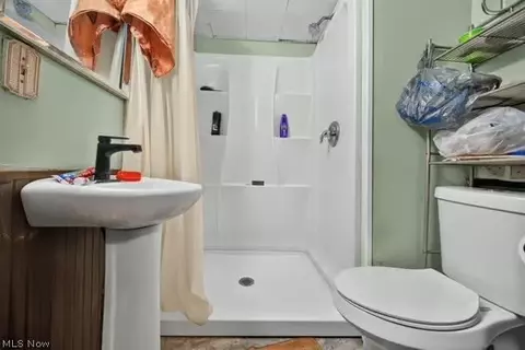 Bath - 1227 W 3rd St, Ashtabula, OH 44004 photo 2 of 2