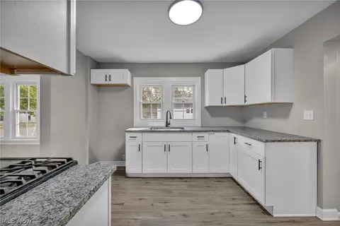 Kitchen - 920 E 39th St, Lorain, OH 44055 photo 1 of 1