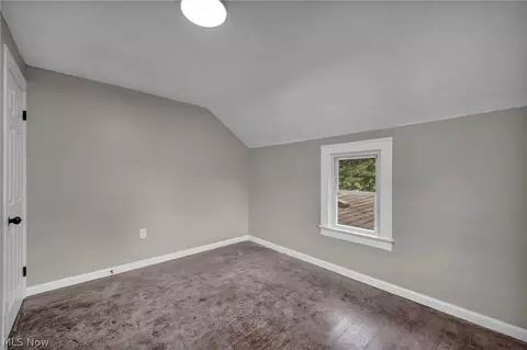 Bedroom - 920 E 39th St, Lorain, OH 44055 photo 10 of 14
