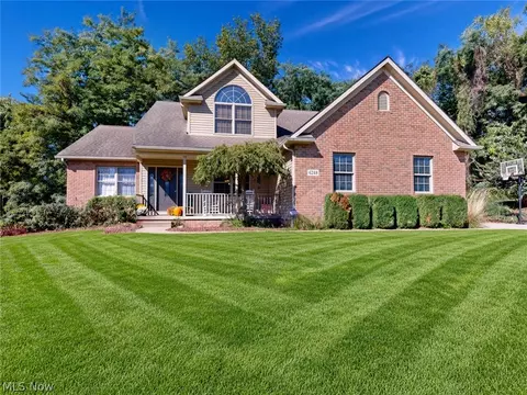 6248 Caribou Dr, Clinton, OH 44216