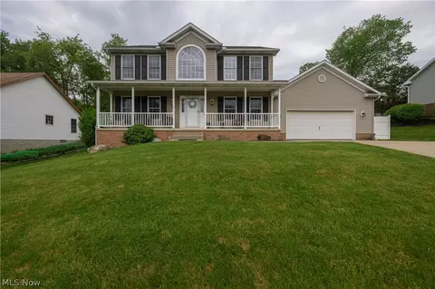 Exterior - 1150 Rolena Cir NW, Canton, OH 44708 photo 2 of 10