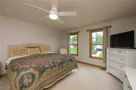 Bedroom - 1150 Rolena Cir NW, Canton, OH 44708 photo 1 of 6