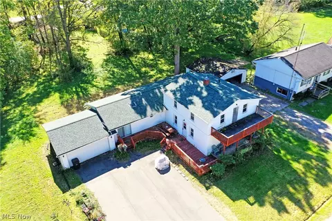 216 Federal St NE, Warren, OH 44483