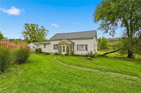 1420 Glenn Hwy, New Concord, OH 43762