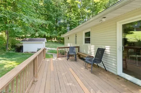 Exterior - 63 W Mohawk Dr, Malvern, OH 44644 photo 5 of 5