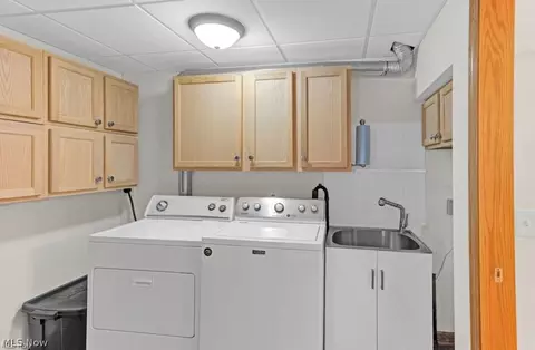Other - 63 W Mohawk Dr, Malvern, OH 44644 photo 5 of 9