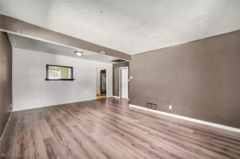Other - 318 Longson Ave, Elyria, OH 44035 photo 2 of 6