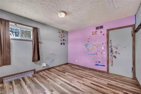 Bedroom - 318 Longson Ave, Elyria, OH 44035 photo 5 of 6