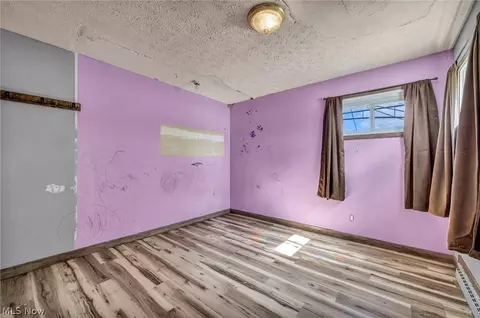Bedroom - 318 Longson Ave, Elyria, OH 44035 photo 6 of 6
