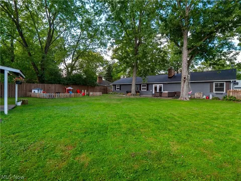 Exterior - 601 Perham Dr, Berea, OH 44017 photo 10 of 13
