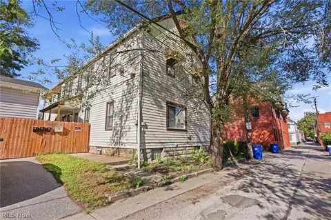 2254 Thurman St, Cleveland, OH 44113