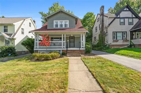 1155 Oxford Rd, Cleveland Heights, OH 44121