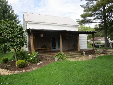 2605 E Water St, Rock Creek, OH 44084