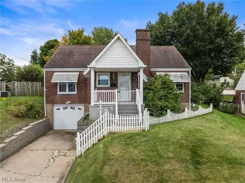 137 Yale Pl, Steubenville, OH 43952