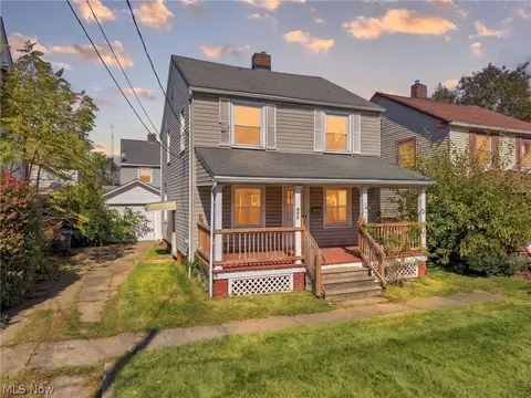 519 17th St NW, Canton, OH 44703