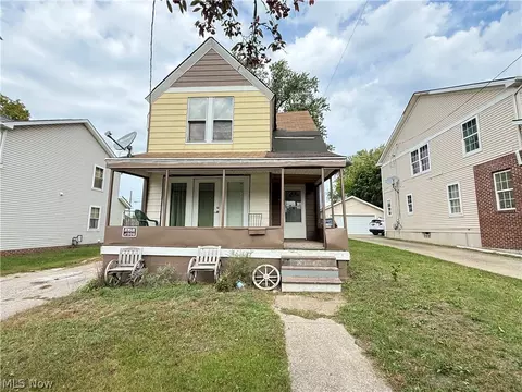 6721 Hough Ave, Cleveland, OH 44103