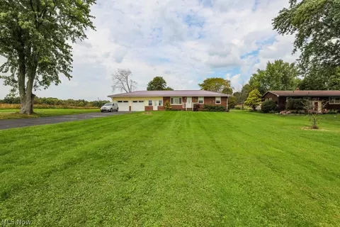 Exterior - 3947 Bower Rd, Rootstown, OH 44272 photo 7 of 9