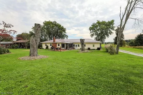 Exterior - 3947 Bower Rd, Rootstown, OH 44272 photo 2 of 9
