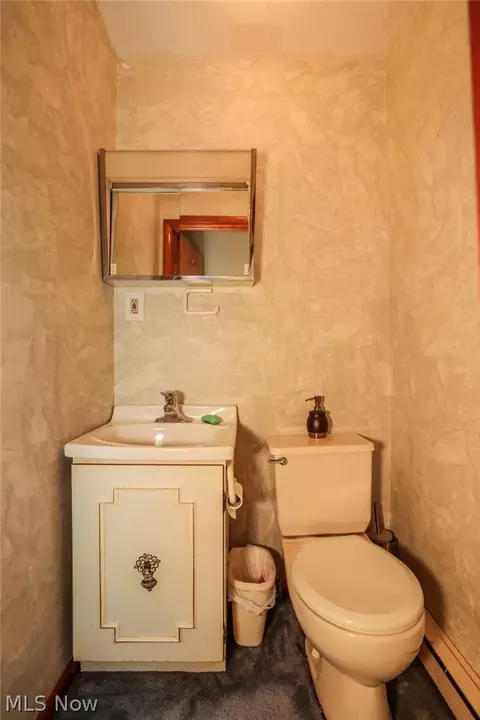 Bath - 3947 Bower Rd, Rootstown, OH 44272 photo 4 of 4