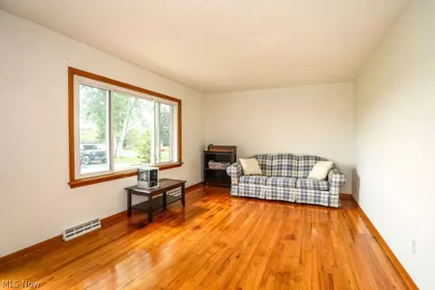 Living - 3947 Bower Rd, Rootstown, OH 44272 photo 1 of 4