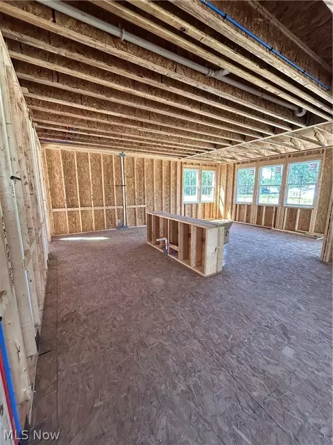 115 Riverfield Run, Elyria, OH 44035 photo 2