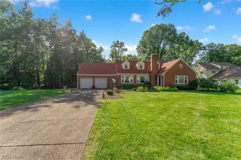 6128 Lundy Ln, Boardman, OH 44512 photo 3