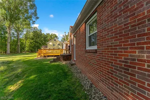 6128 Lundy Ln, Boardman, OH 44512 photo 4