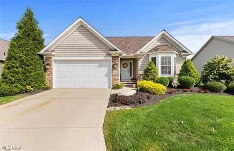 5501 Marshview Ln, Mentor, OH 44060
