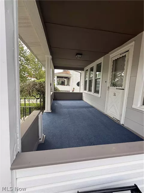 Exterior - 122 Bellfield Ave, Elyria, OH 44035 photo 2 of 3