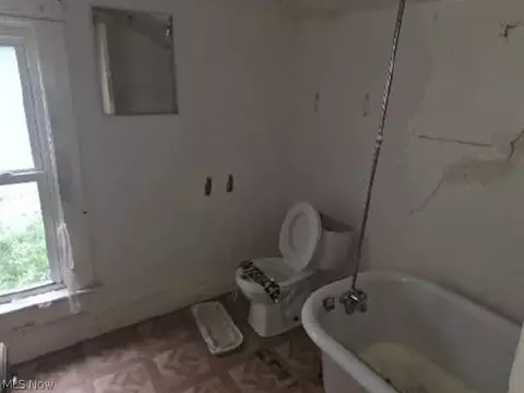 418 W 34th St, Ashtabula, OH 44004 photo 9