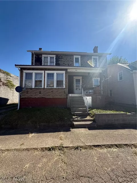 622 Yankee St, Wellsburg, WV 26070