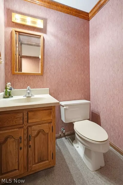 Bath - 166 Pepperdine Dr, Elyria, OH 44035 photo 4 of 4