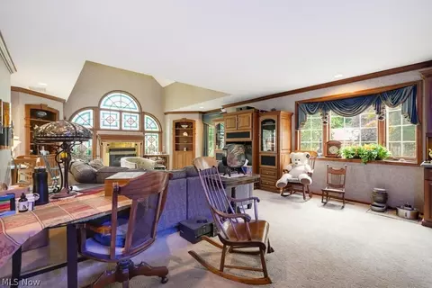 Living - 166 Pepperdine Dr, Elyria, OH 44035 photo 5 of 5