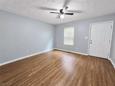 Living - 642 E Buchtel Ave, Akron, OH 44304 photo 2 of 3