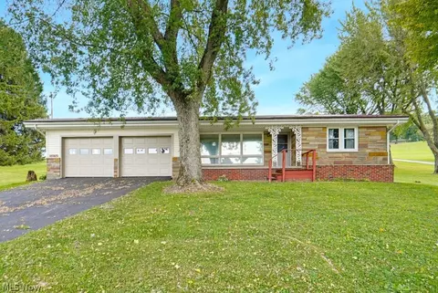 11074 Montgomery Rd, Kensington, OH 44427
