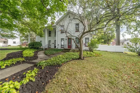 137 Market St, Cortland, OH 44410