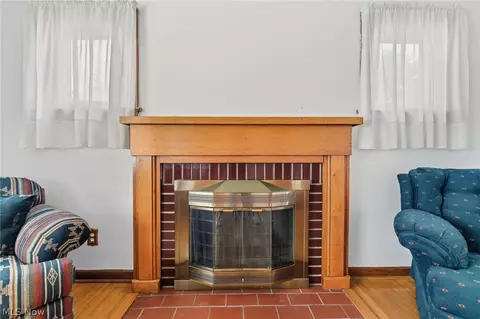 Living - 755 E 1st St, Minerva, OH 44657 photo 5 of 5