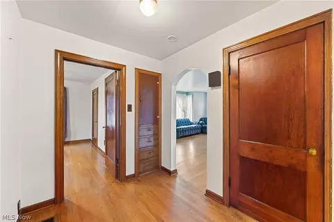 Entry Way - 755 E 1st St, Minerva, OH 44657 photo 3 of 3