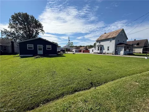 Exterior - 120 E Georgia Ave, Sebring, OH 44672 photo 7 of 8