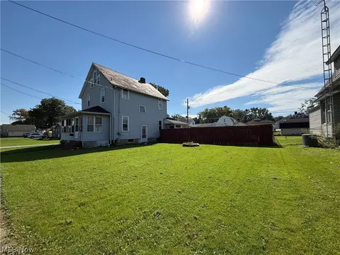 Exterior - 120 E Georgia Ave, Sebring, OH 44672 photo 6 of 8