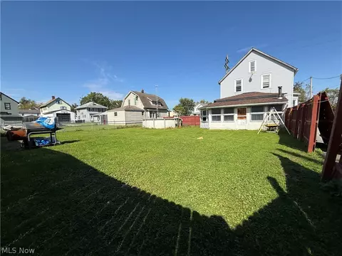 Exterior - 120 E Georgia Ave, Sebring, OH 44672 photo 5 of 8