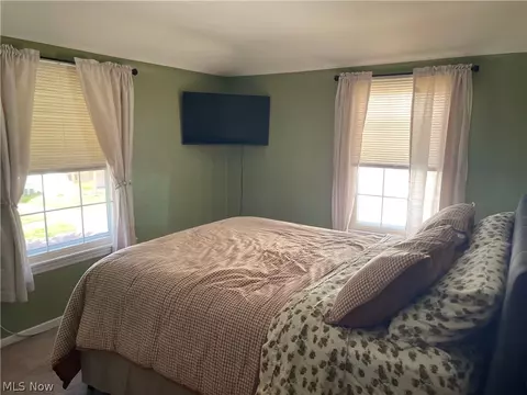 Bedroom - 1567 Sunset Ave, Akron, OH 44301 photo 1 of 1