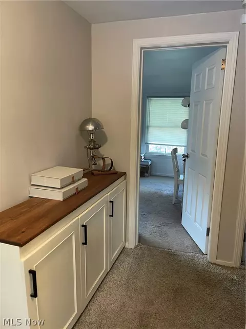 Entry Way - 1567 Sunset Ave, Akron, OH 44301 photo 1 of 1
