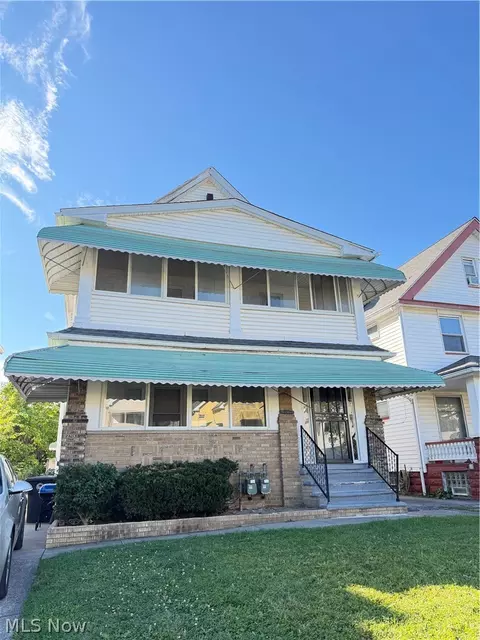 3266 E 123rd St, Cleveland, OH 44120