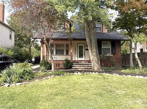 19625 Chagrin Blvd, Shaker Heights, OH 44122