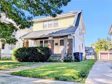2048 Richland Ave, Lakewood, OH 44107