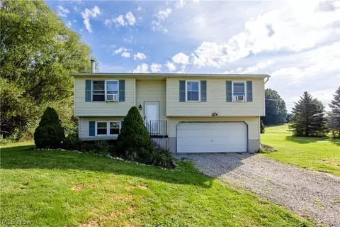 4272 S Elyria Rd, Shreve, OH 44676