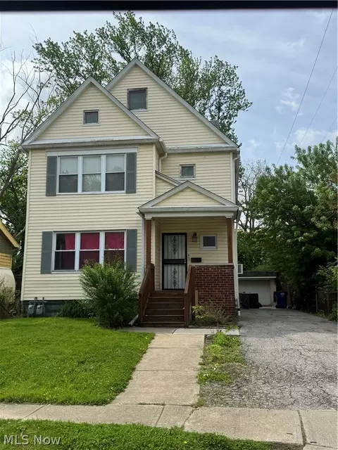 9316 Raymond Ave, Cleveland, OH 44104